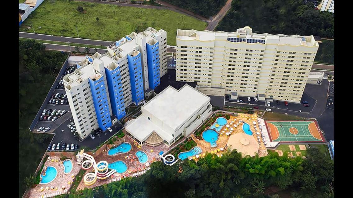 Hotel Golden Dolphin Com Cafe Da Manha! Piscinas 24H Caldas Novas Exterior photo