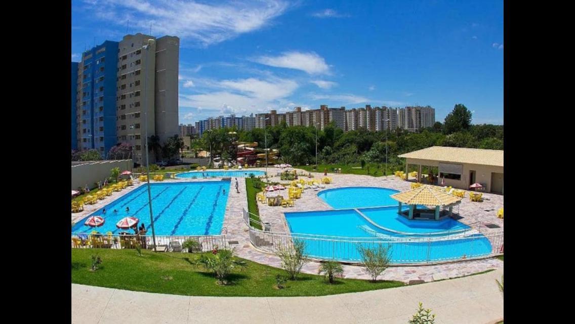 Hotel Golden Dolphin Com Cafe Da Manha! Piscinas 24H Caldas Novas Exterior photo